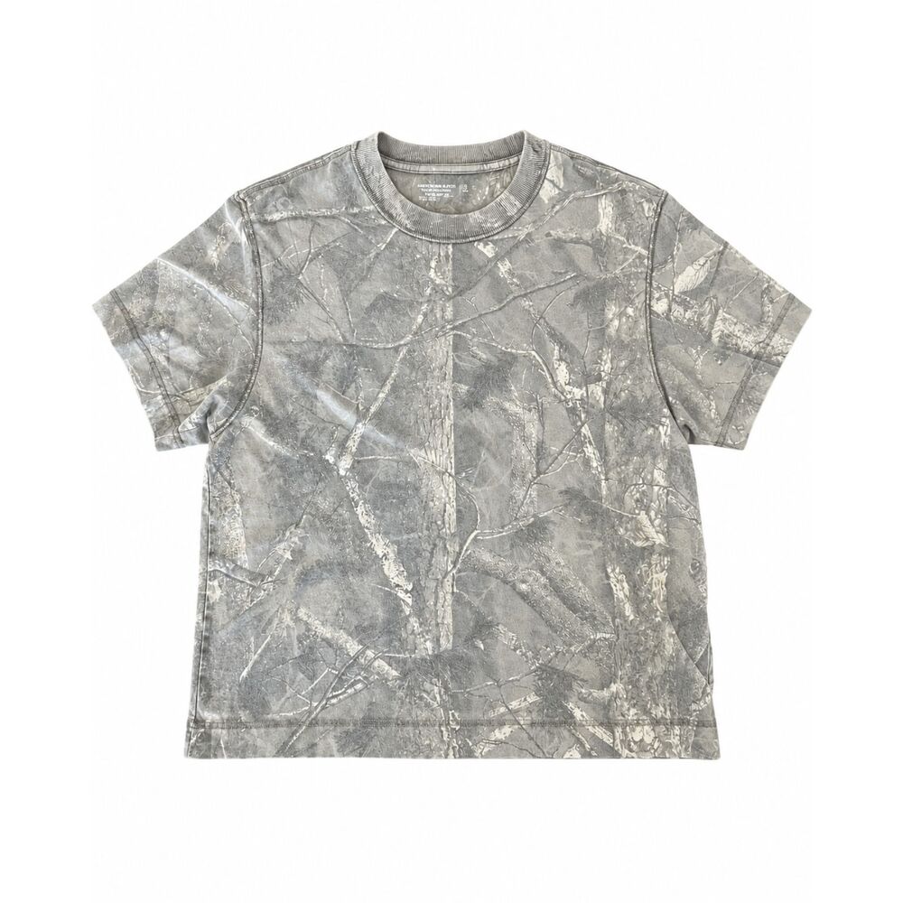 Abercrombie & Fitch Premium Essentials Cropped Camo T-Shirt